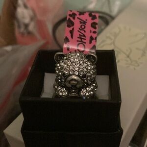 Betsey Johnson adorable Teddy bear rhinestone stretch ring
